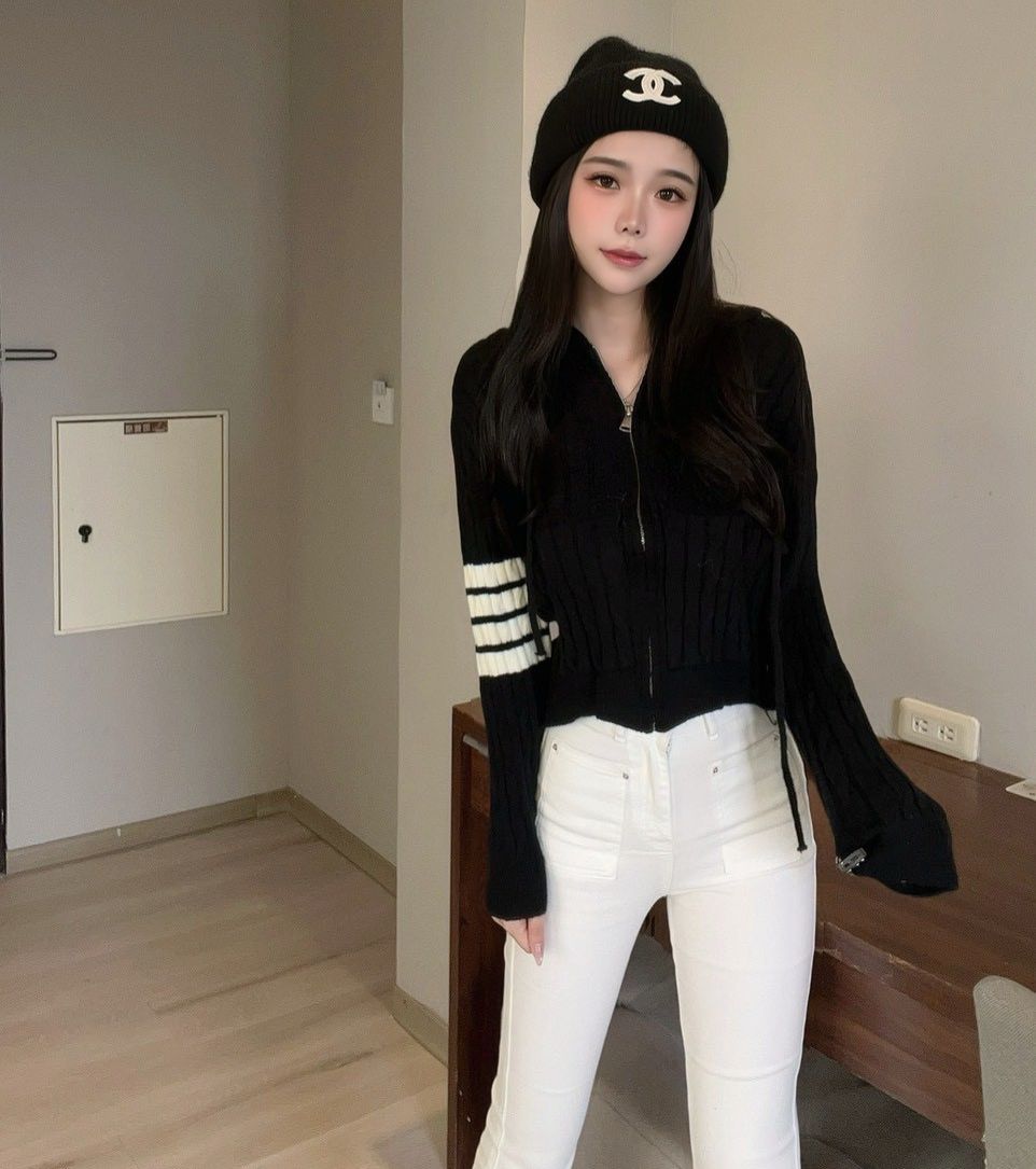 5918（黑）秋冬氣質首選場條麻花連帽針職止衣外