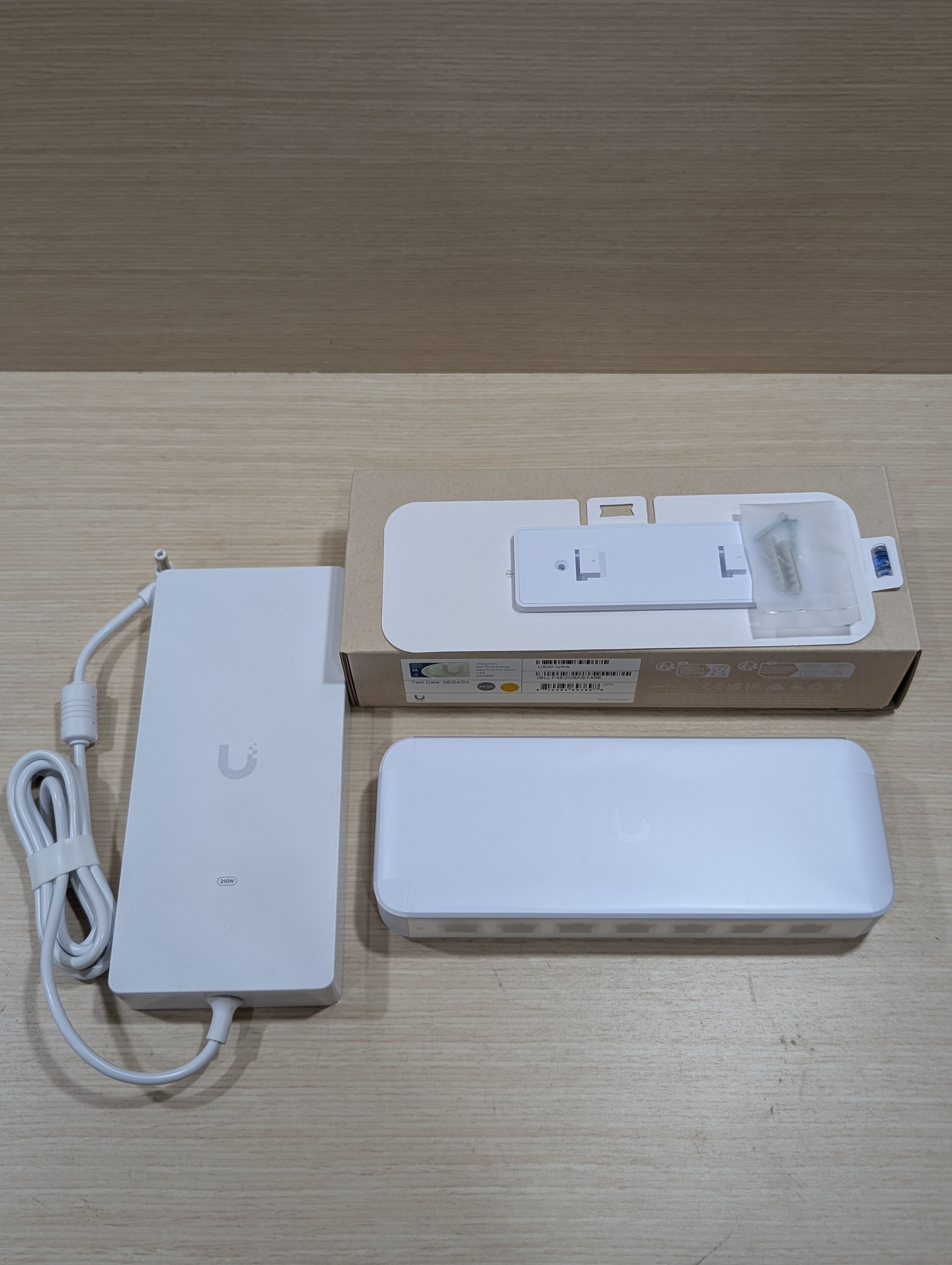 USW-ULTRA-210W