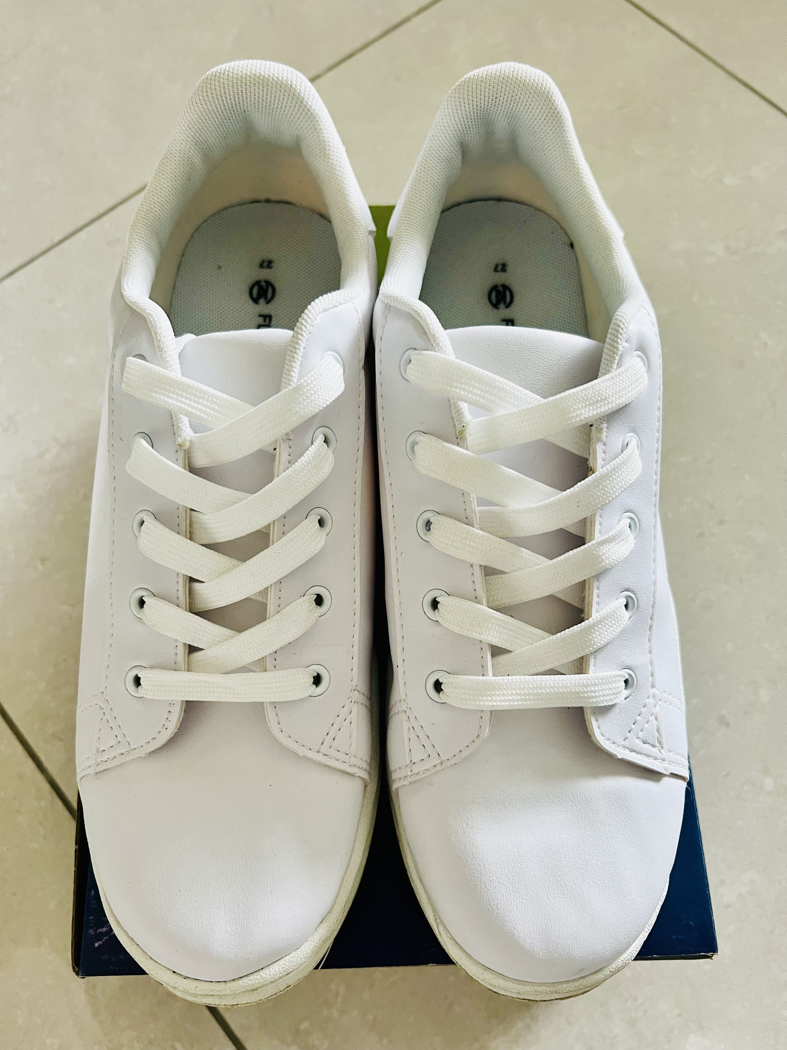 富發牌_復古圓頭男款休閒鞋-白