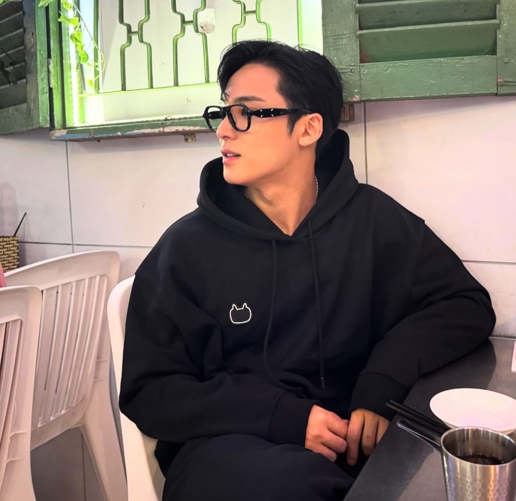 珉奎款🇰🇷LMR 貓貓帽T 棉褲