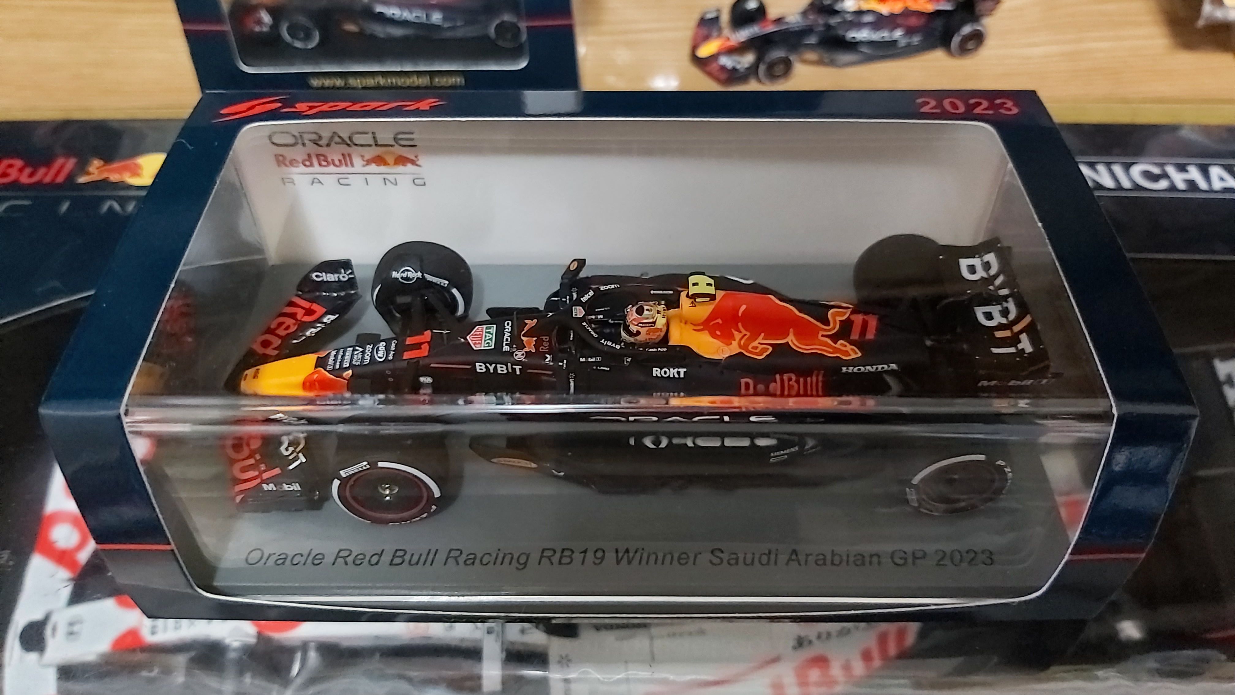 二手 Sergio Pérez RB19 Winner Saudi Arabian GP 2023 1/43