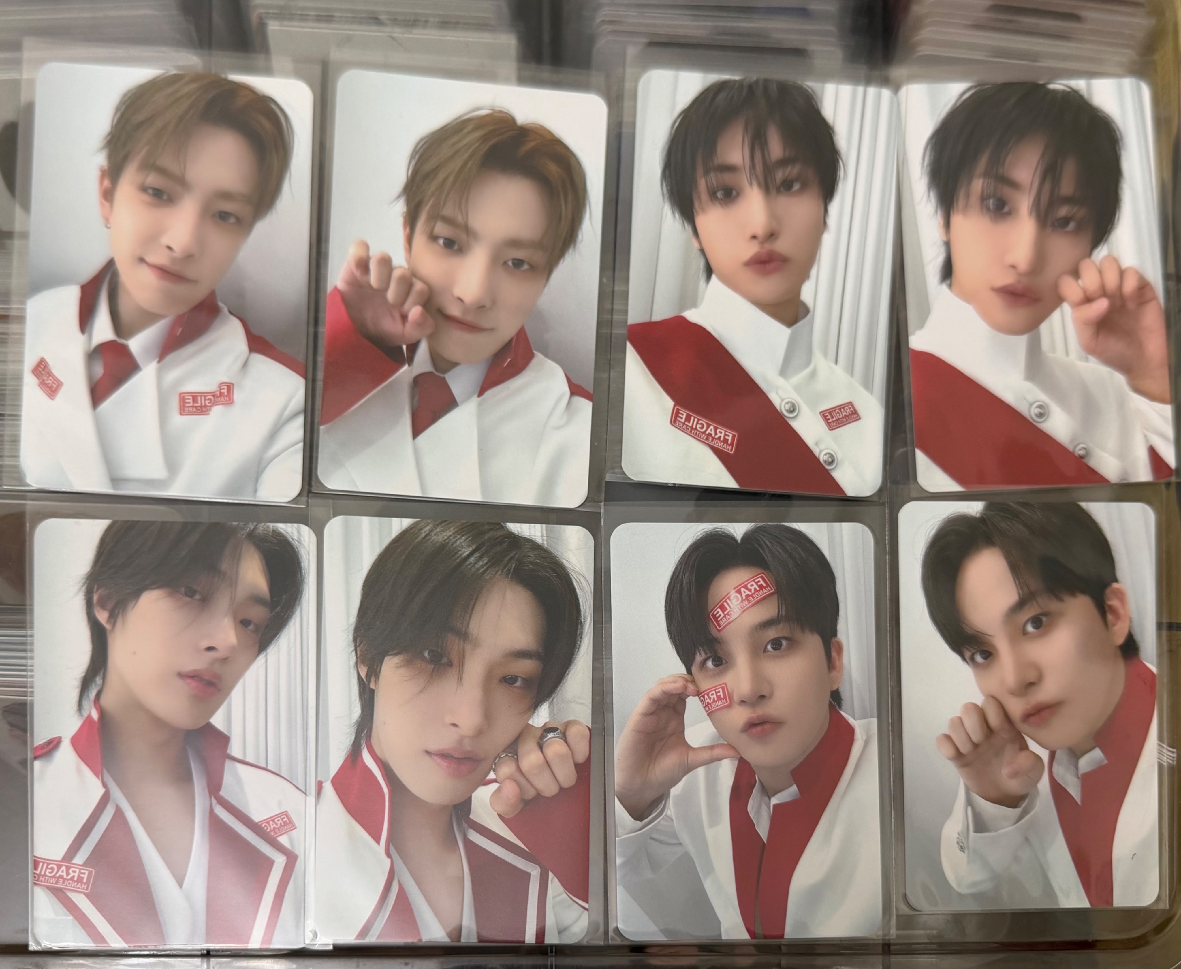 ANITEEZ滿額卡（3）每位成員兩張不拆