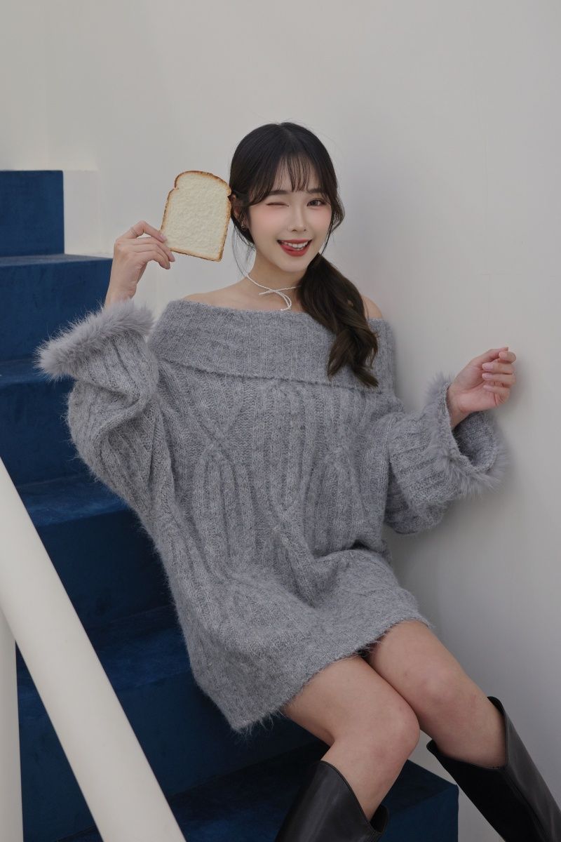 現▴毛毛袖麻花毛衣洋
