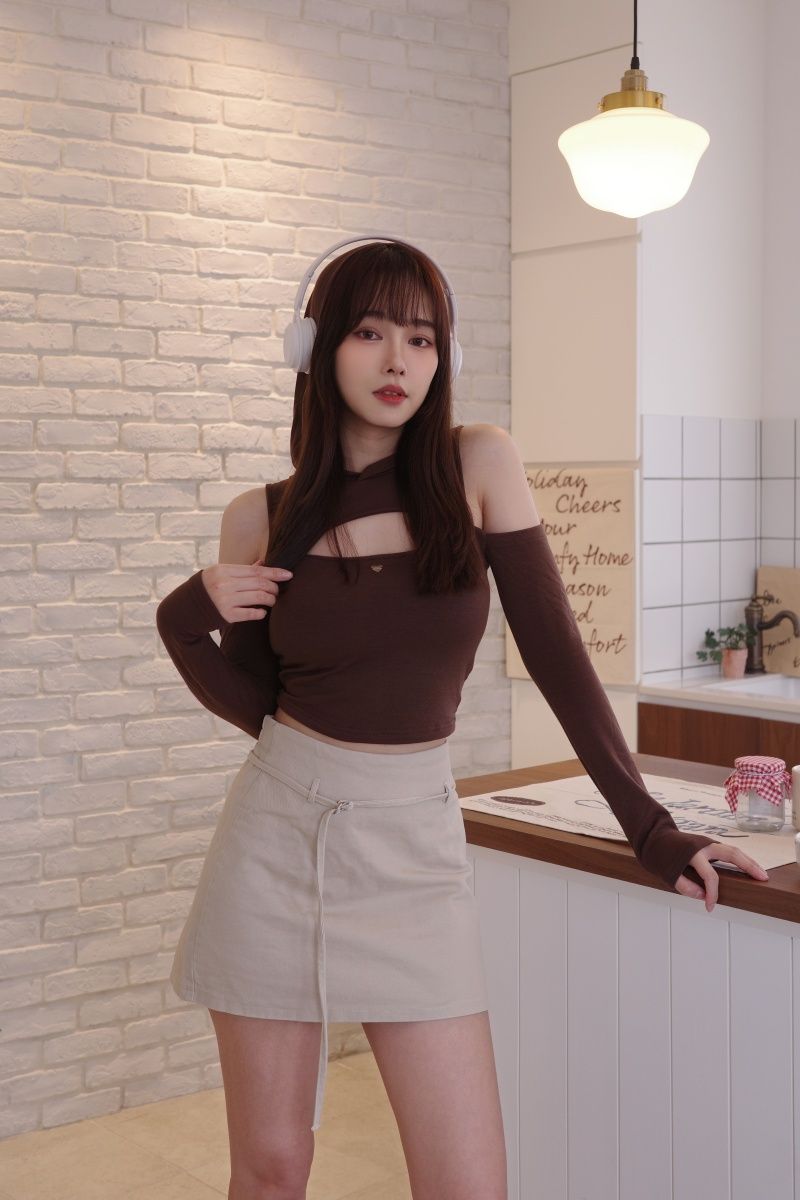 現▴美式小標連帽衣