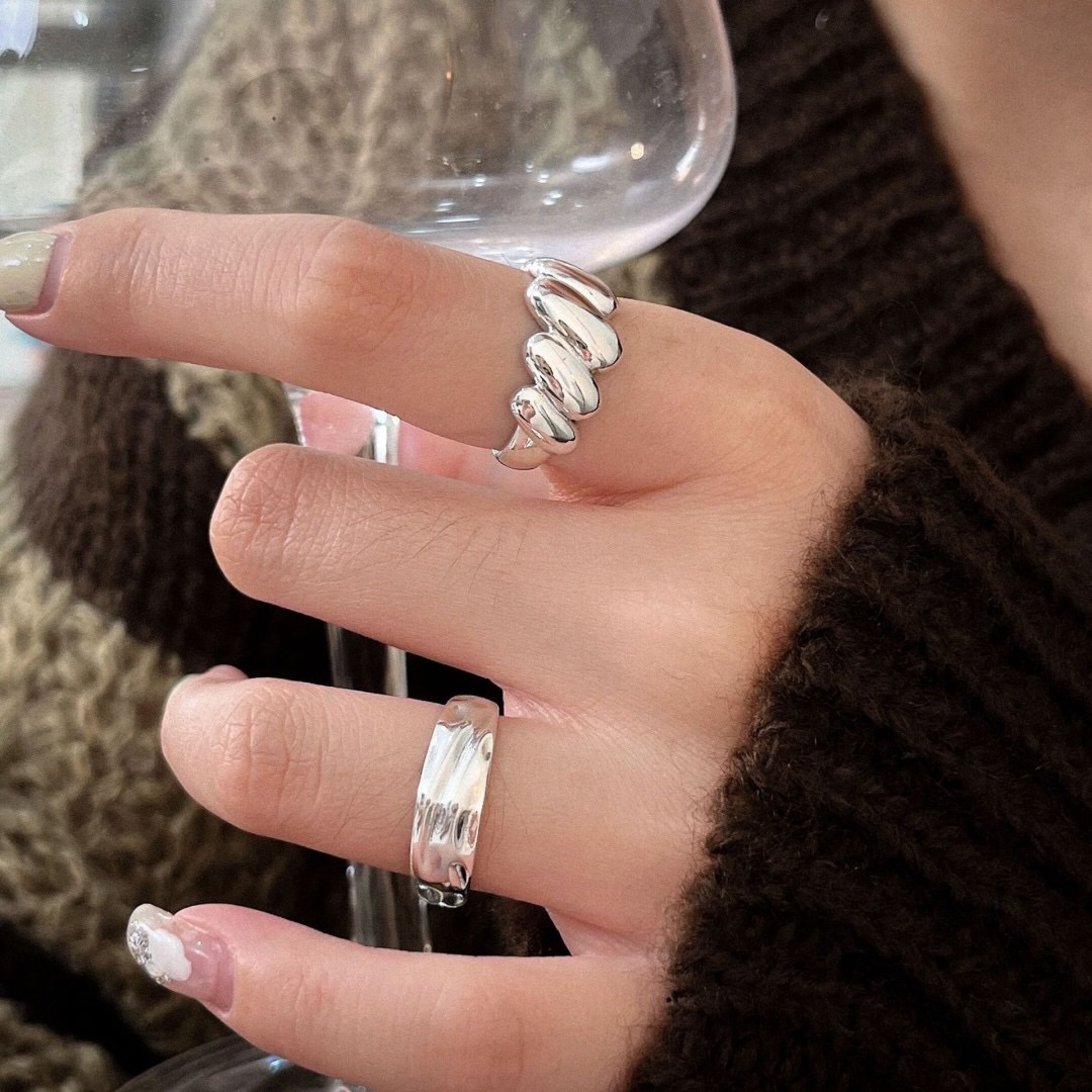 預購🤎𝟗𝟐𝟓純銀斜紋麻花戒指