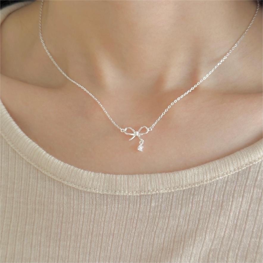 少量現貨🩵 𝟗𝟐𝟓純銀蝴蝶結鋯石項鍊
