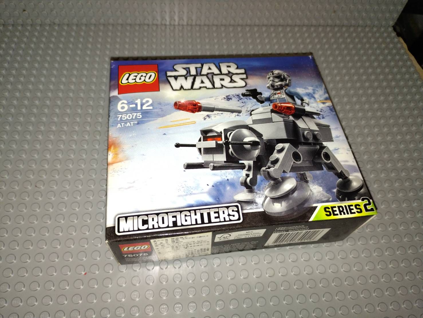 LEGO  75075