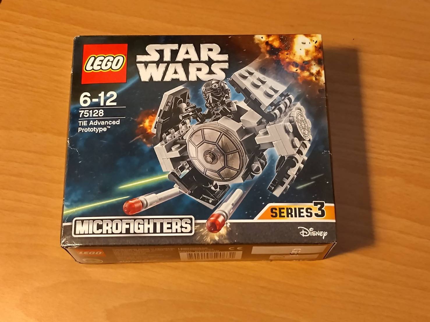 LEGO 75128