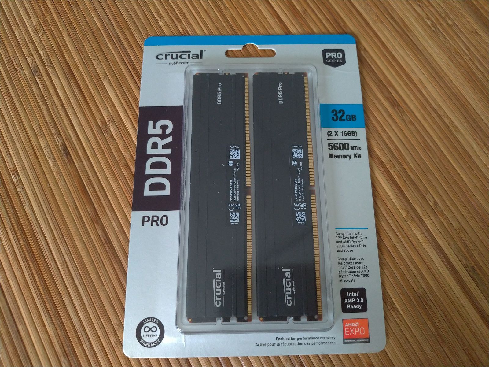 美光 Crucial PRO DDR5-5600 32GB （16GBx2） RAM 記憶體