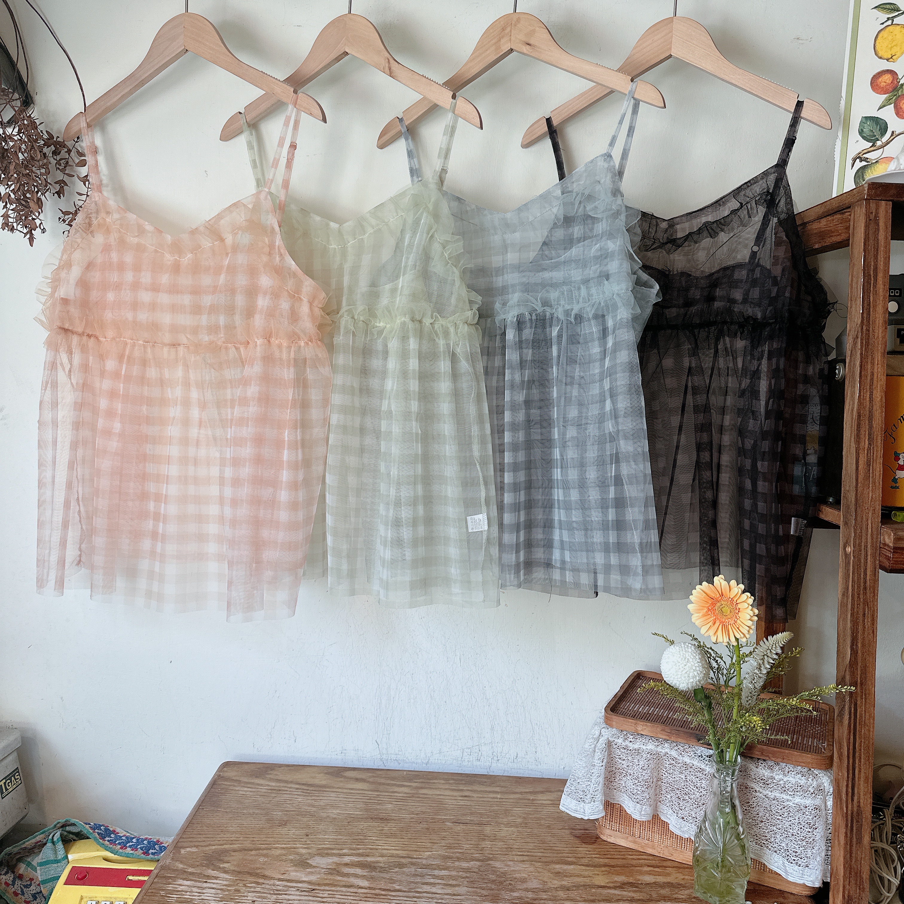 夢幻透膚紗紗背心