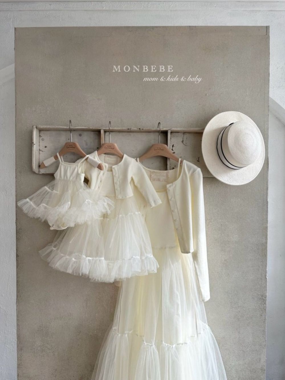 ღ Monbebe品牌法式優雅風親子裝｜夏季母女約會洋裝｜蕾絲風連身裙