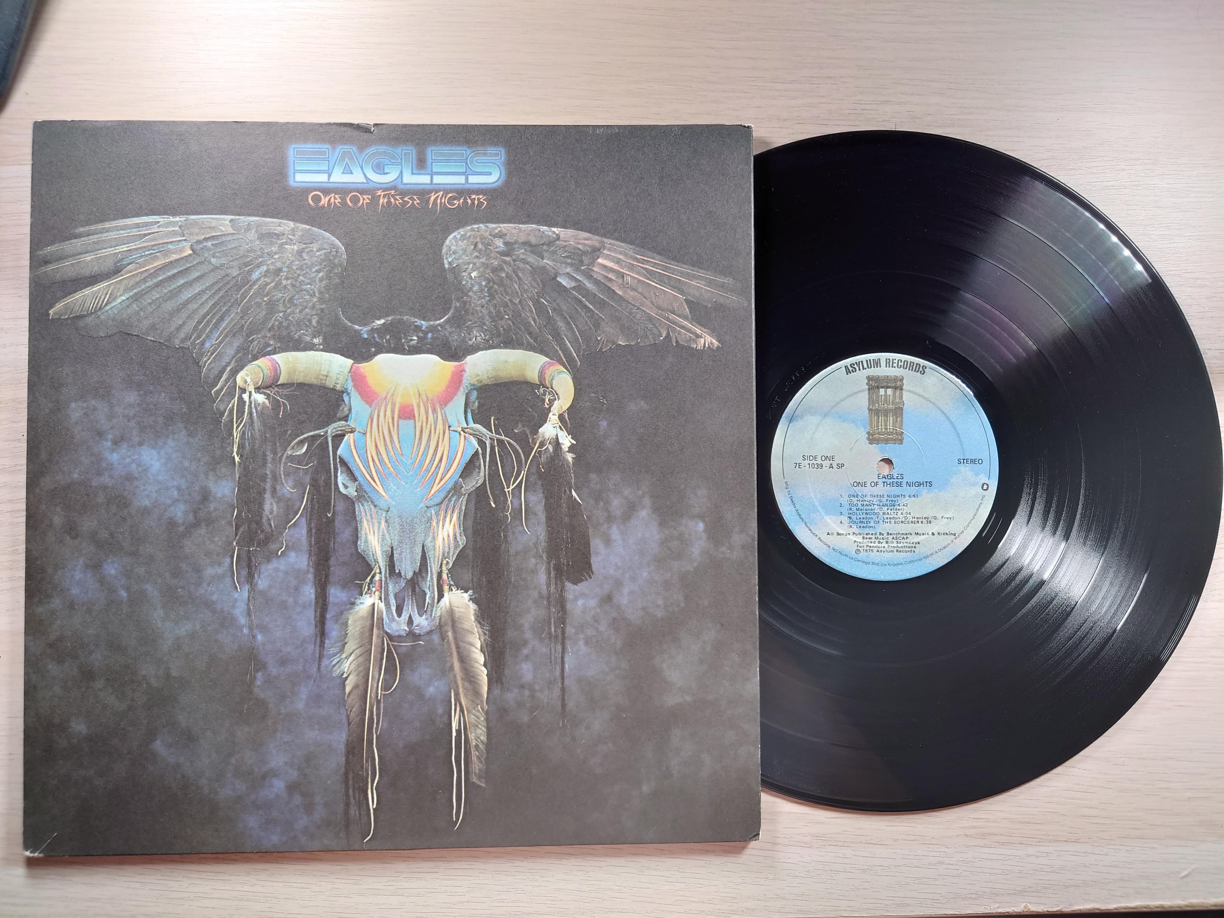 Eagles – One Of These Nights 美盤黑膠 1975 7E-1039