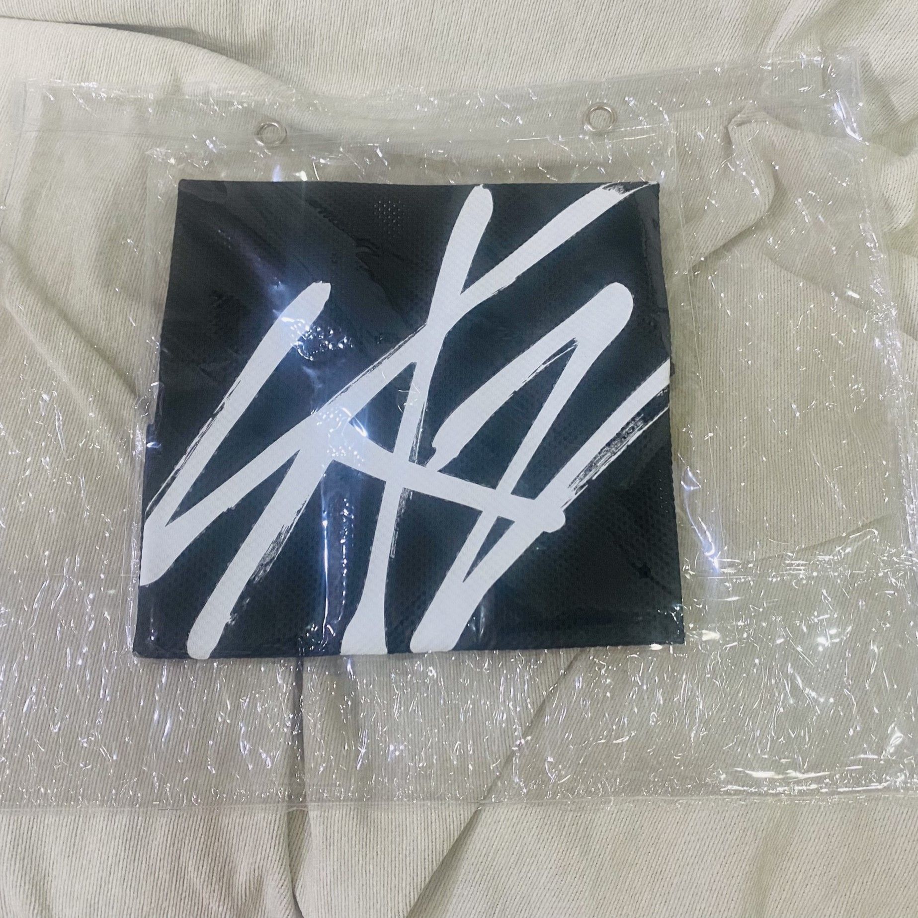 全新網格包+保護套組（有購買條件）