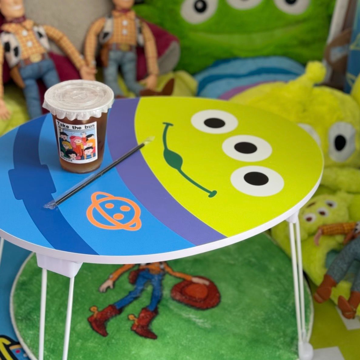 💚三眼怪蛋蛋桌