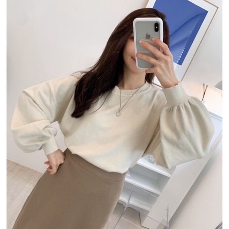 闆娘超推～超親膚軟糯感 ☁️圓領澎澎袖微捲邊 針織上衣