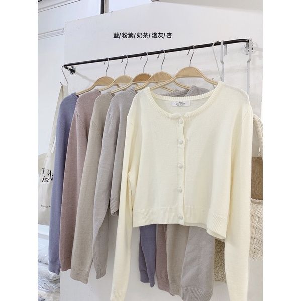 深秋女主角🎬圓領包釦上衣 針織排釦上衣