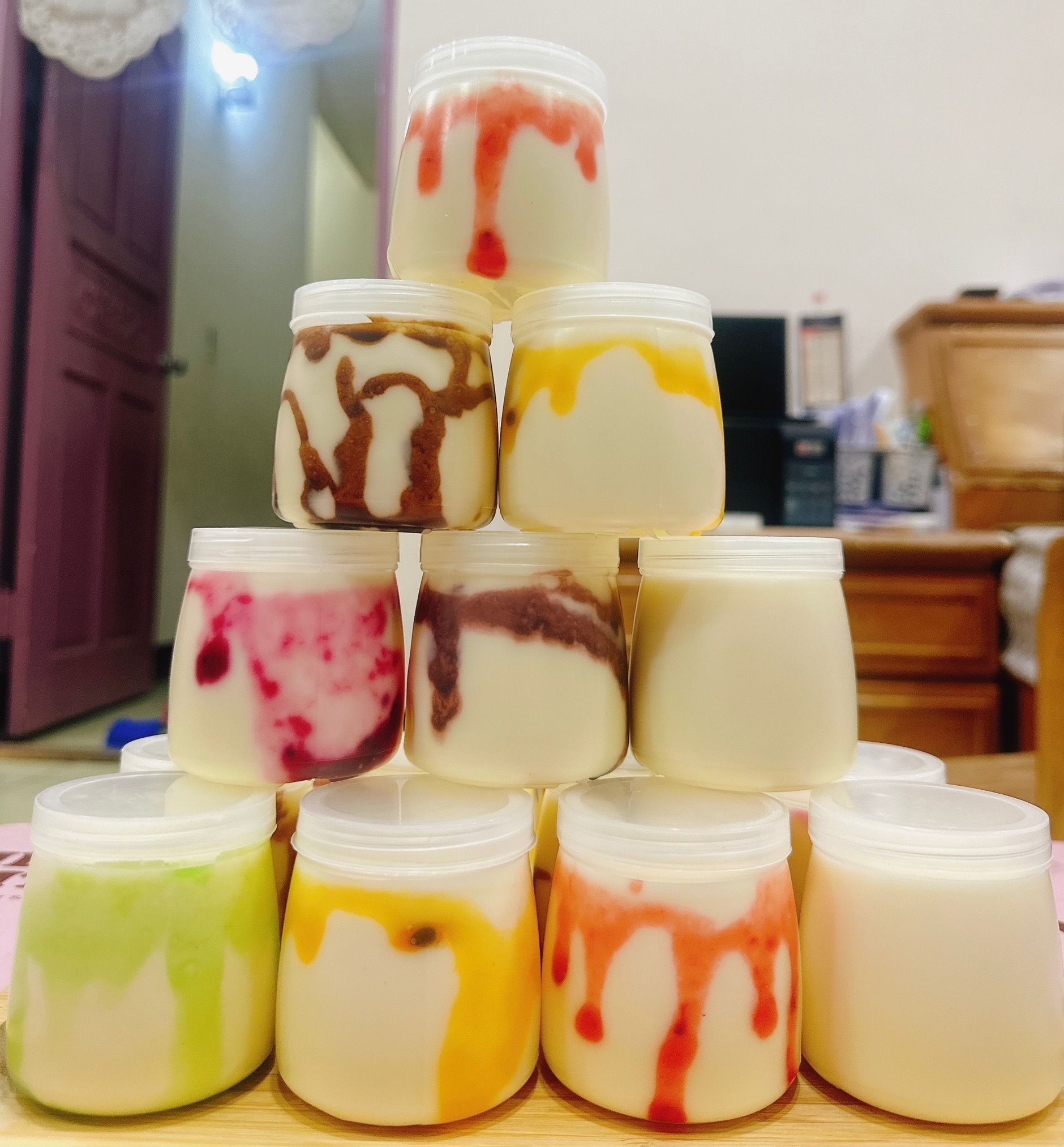 新品（酸奶杯裝）一組10杯Sữa chua hũ