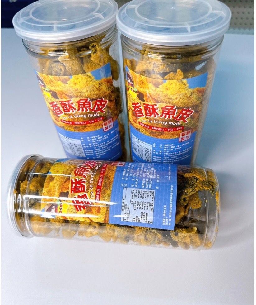 3 罐香酥魚皮 3 hộp da cá