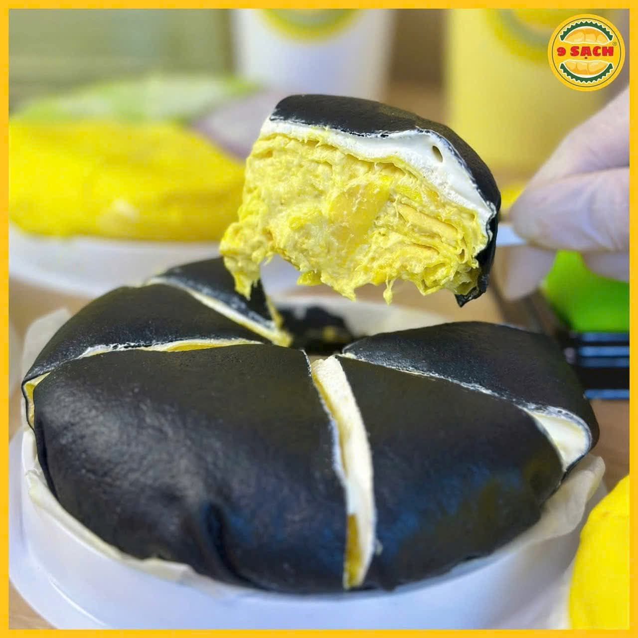 竹炭起司榴蓮蛋糕（ sầu phô mai than tre）