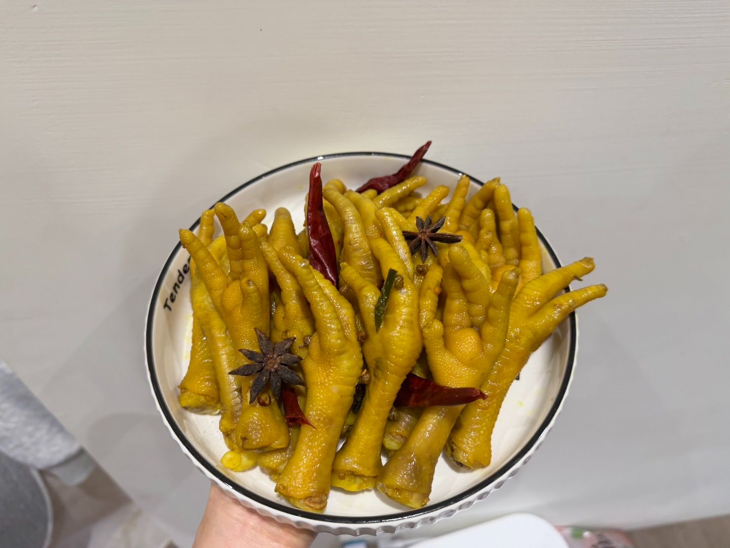 醃製雞爪（ 帶骨） gà ủ muối