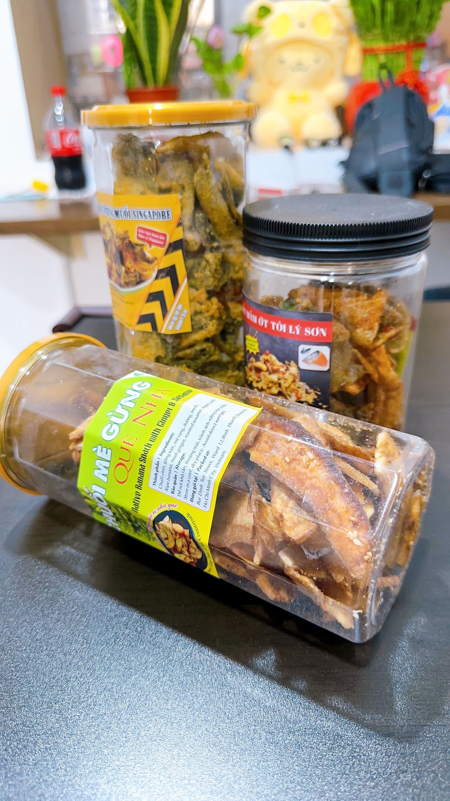 1罐香酥魚皮+1罐酸辣魚皮+1 香香蕉（ 1 da cá.1 da cá cay.1 chuối ）