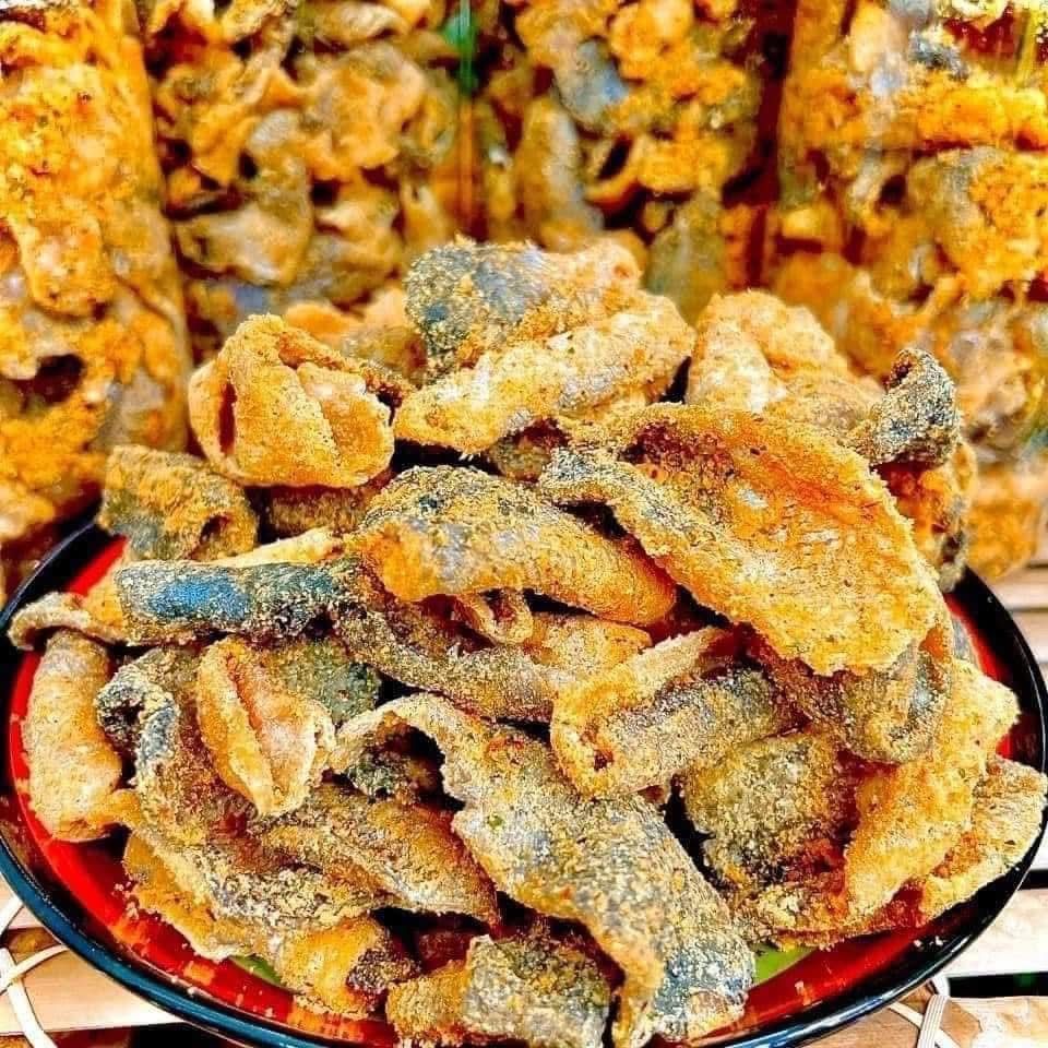 香酥魚皮 Da cá trứng muối
