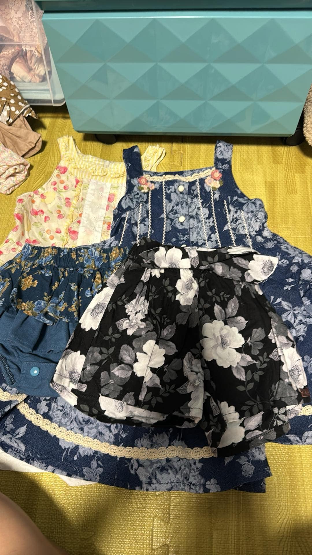 女寶衣服