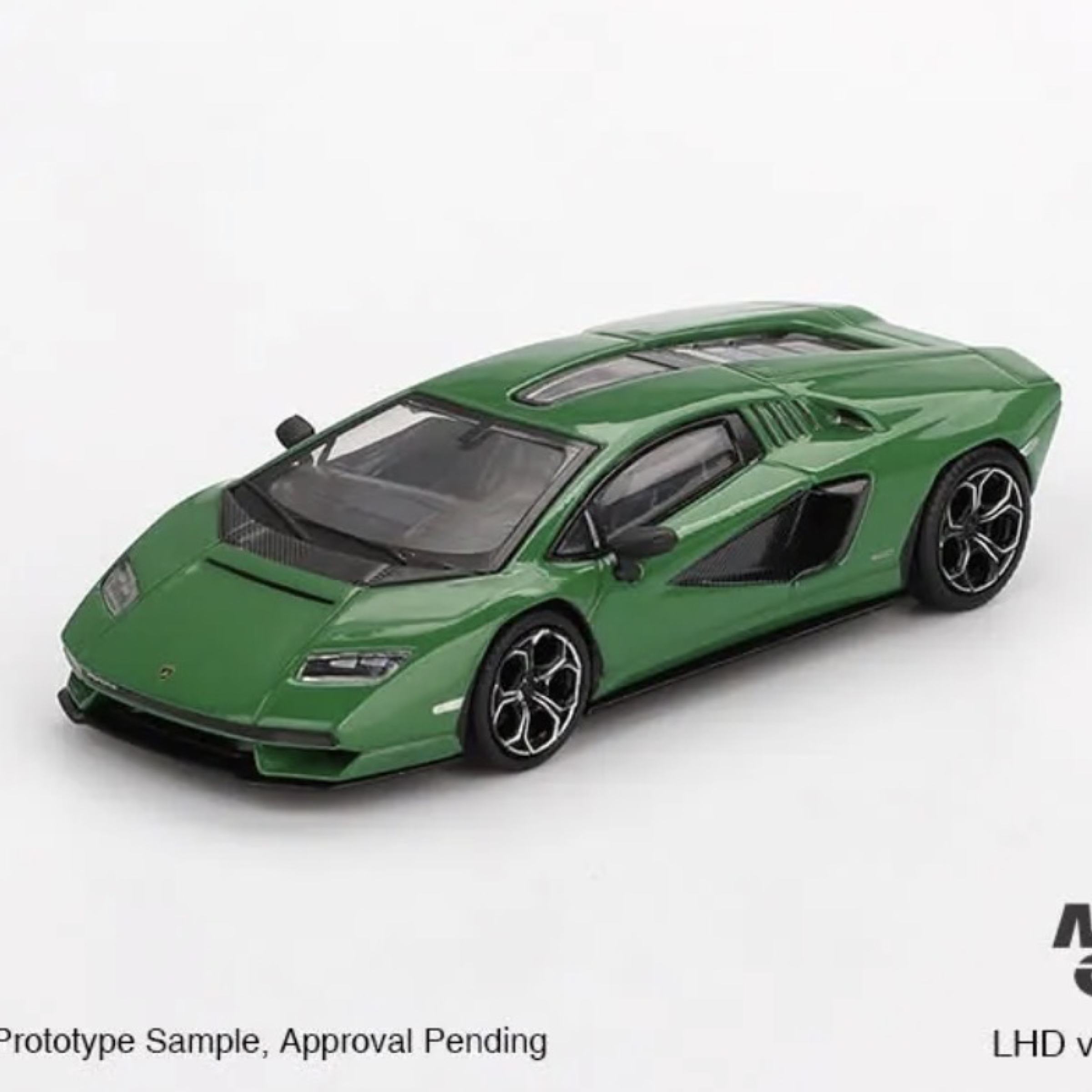MGT 976 Lamborghini Countach LPI 800-4