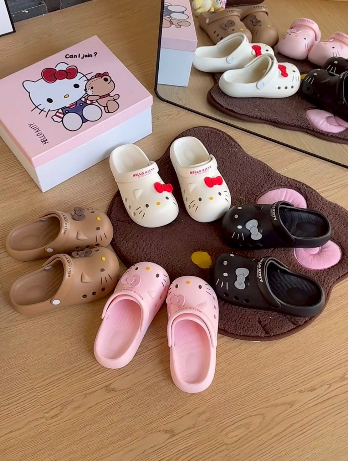 正版hellokitty涼鞋 4個顏色