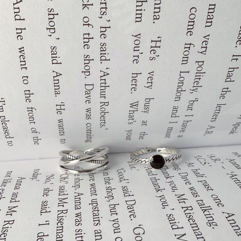 925silver🩶個性黑色滴膠開口戒｜點圖片看更多