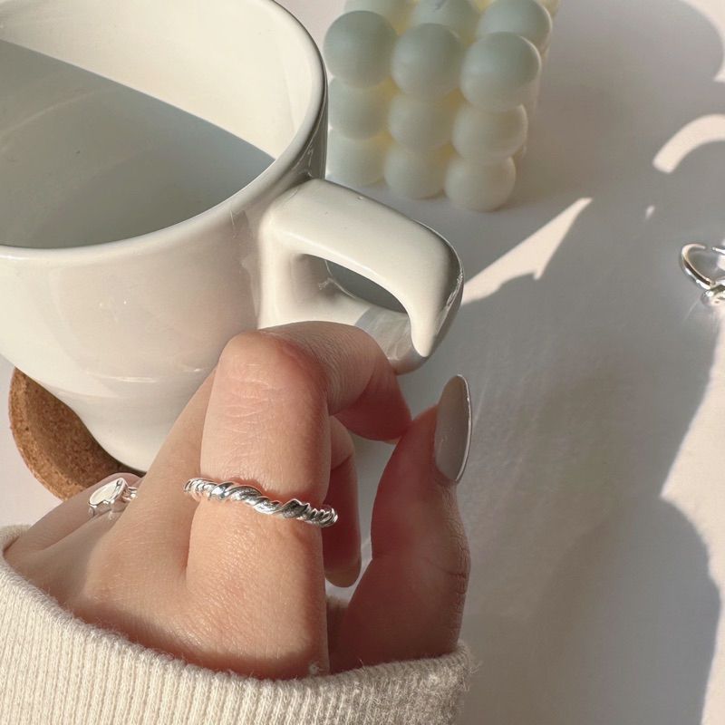 925silver🩶錫箔捲捲開口戒｜點圖片看更多