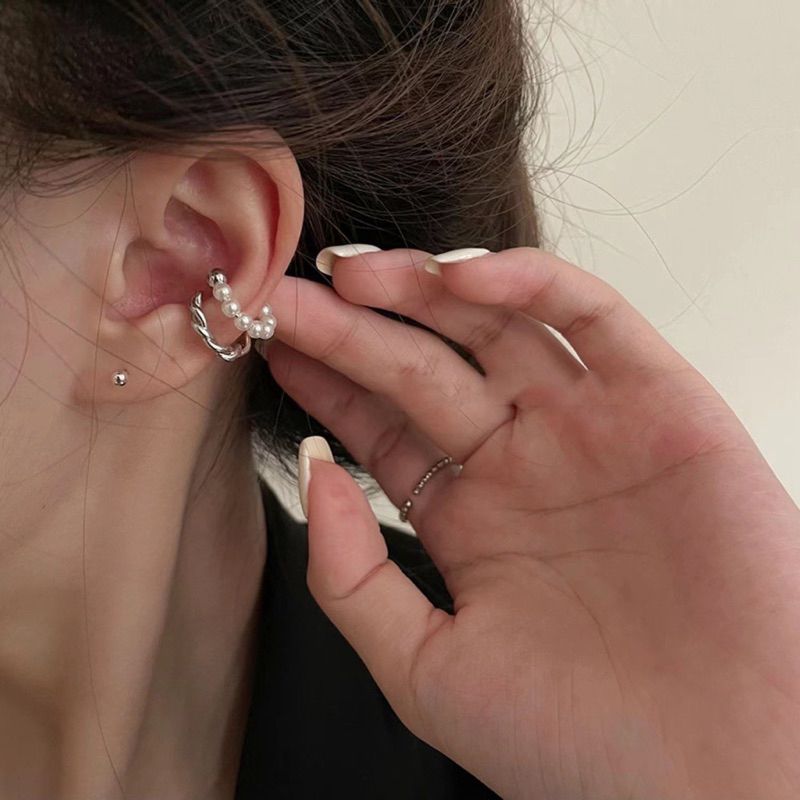珍珠雙層耳骨環｜點圖片看更多