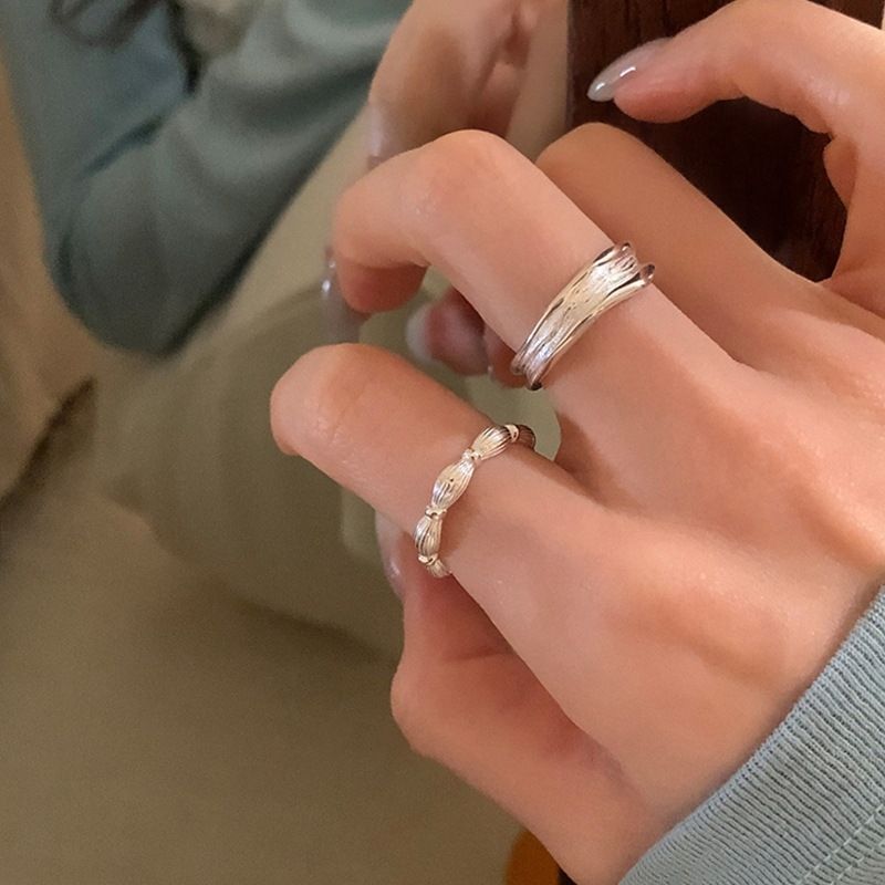 冷淡風小眾線條開口戒｜點圖片看更多