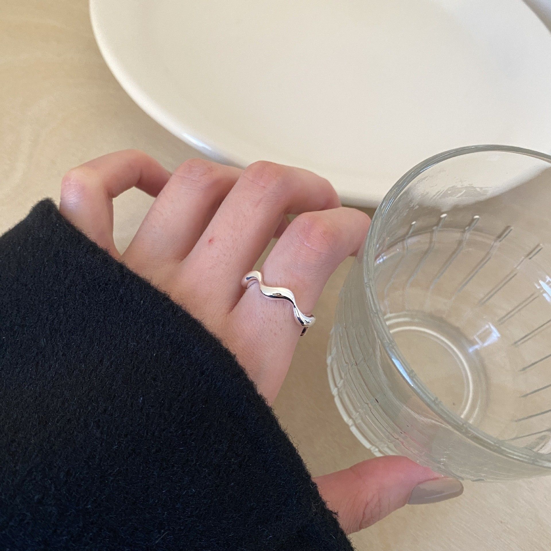 925silver🩶日常波浪開口戒｜點圖片看更多