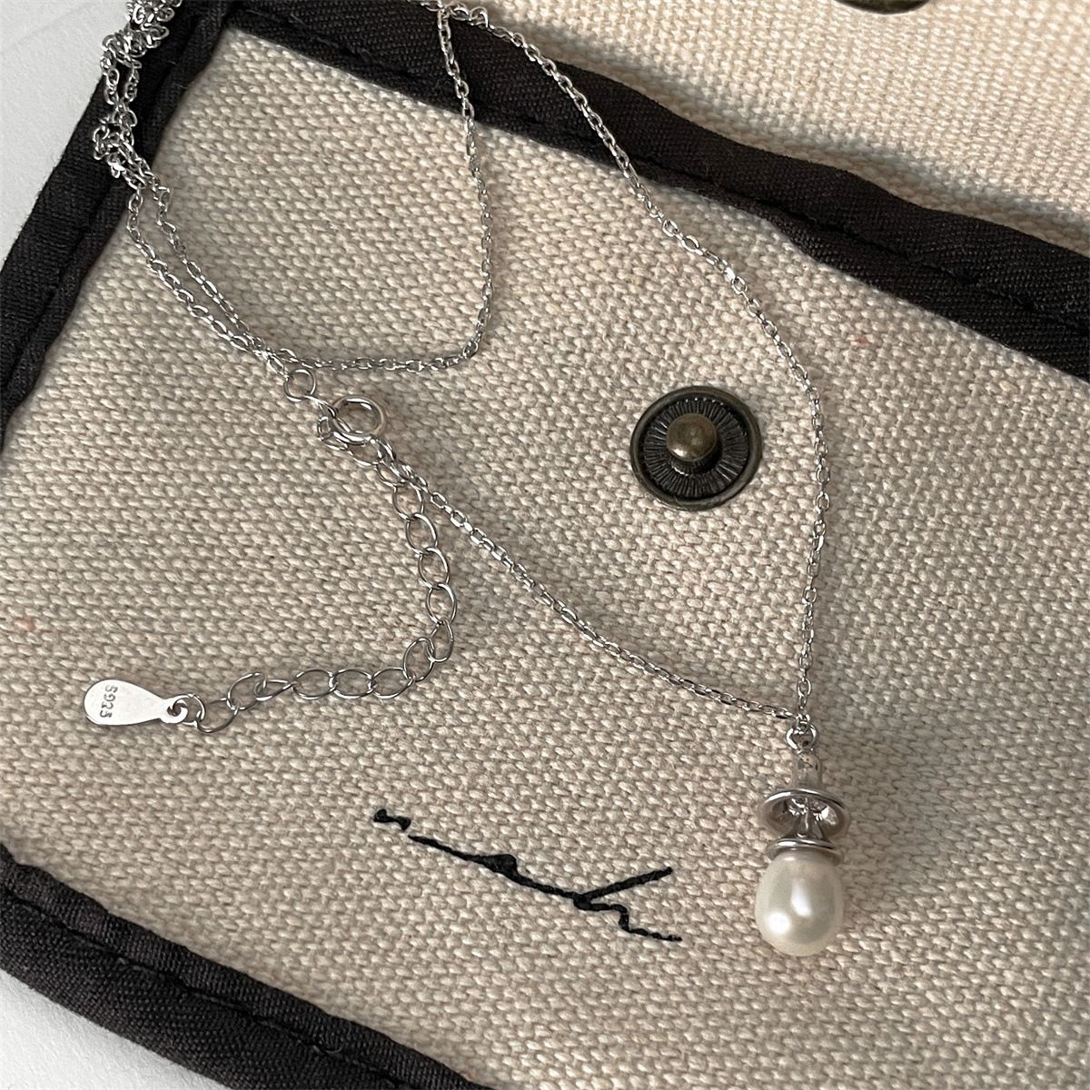 925silver🩶復古小鐘珍珠項鍊｜點圖片看更多