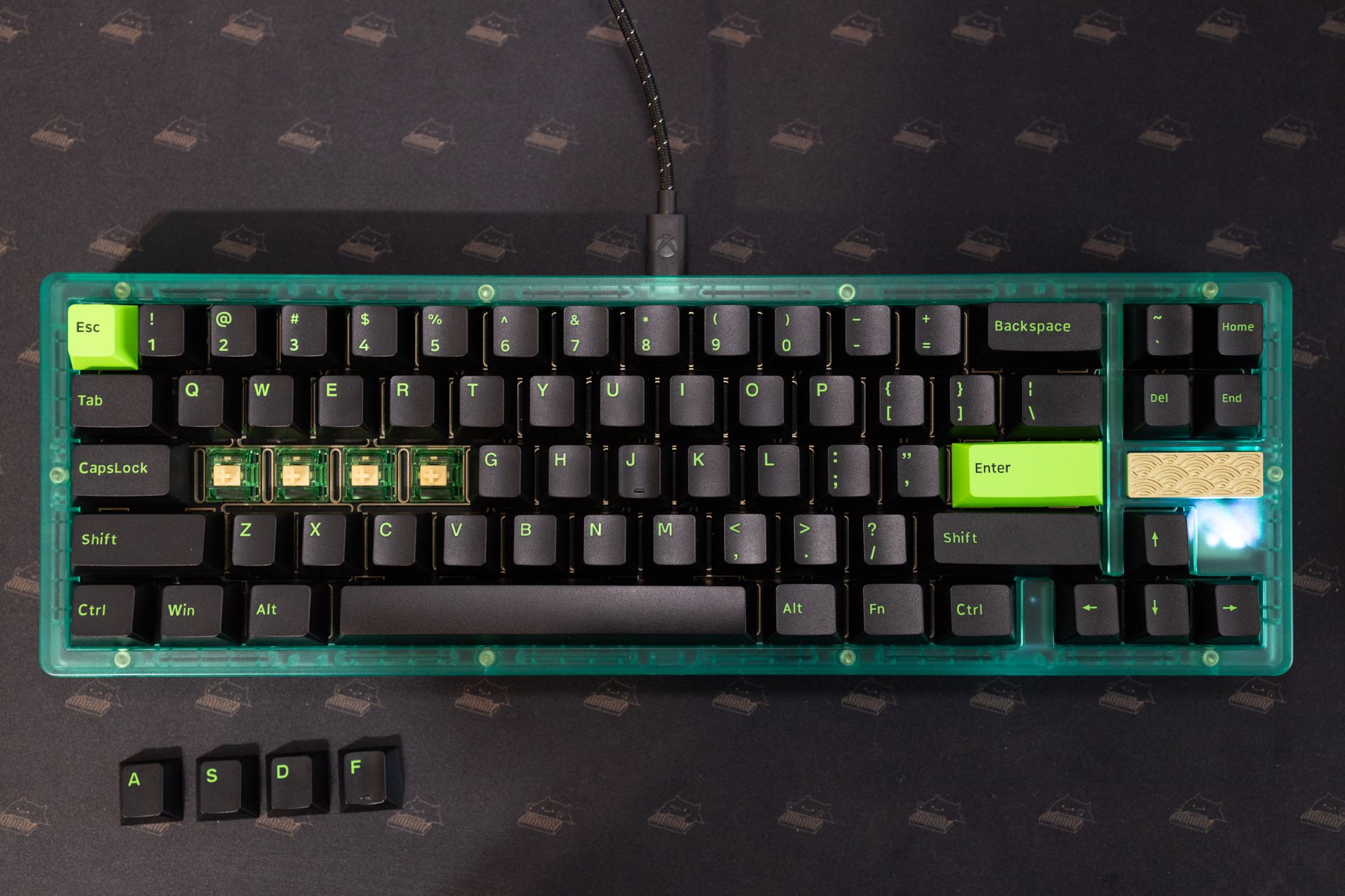 Wuque Studio IKKI68 Aurora R1 - 透綠