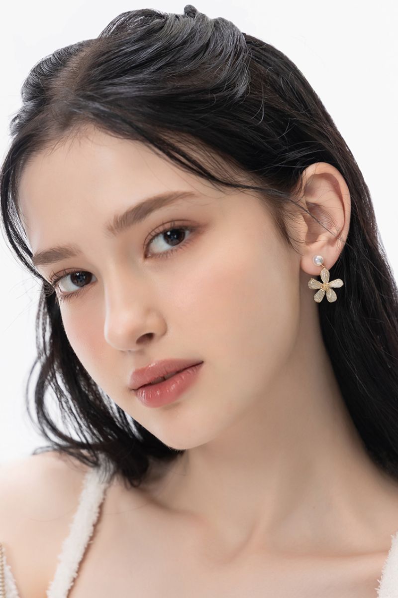 HUE 925高級質感貓眼石珍珠花朵耳飾