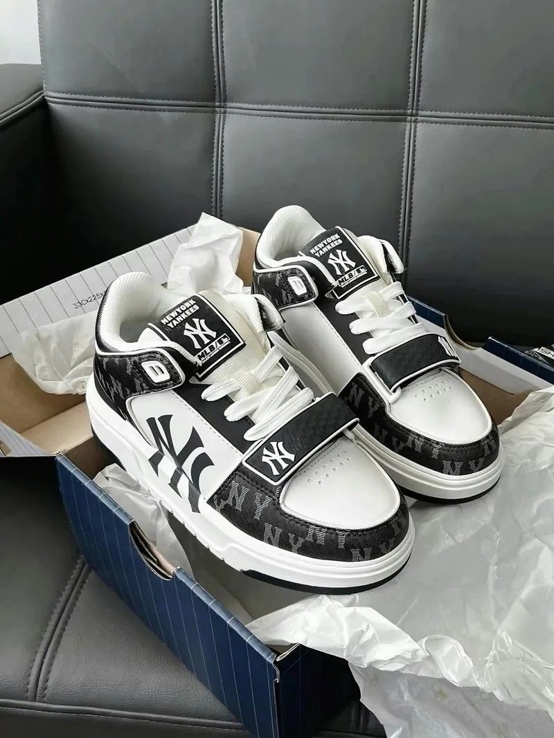 ＜預購＞MLB Chunky Liner系列 紐約洋基隊 反光 黑白 （圖二有尺寸表）