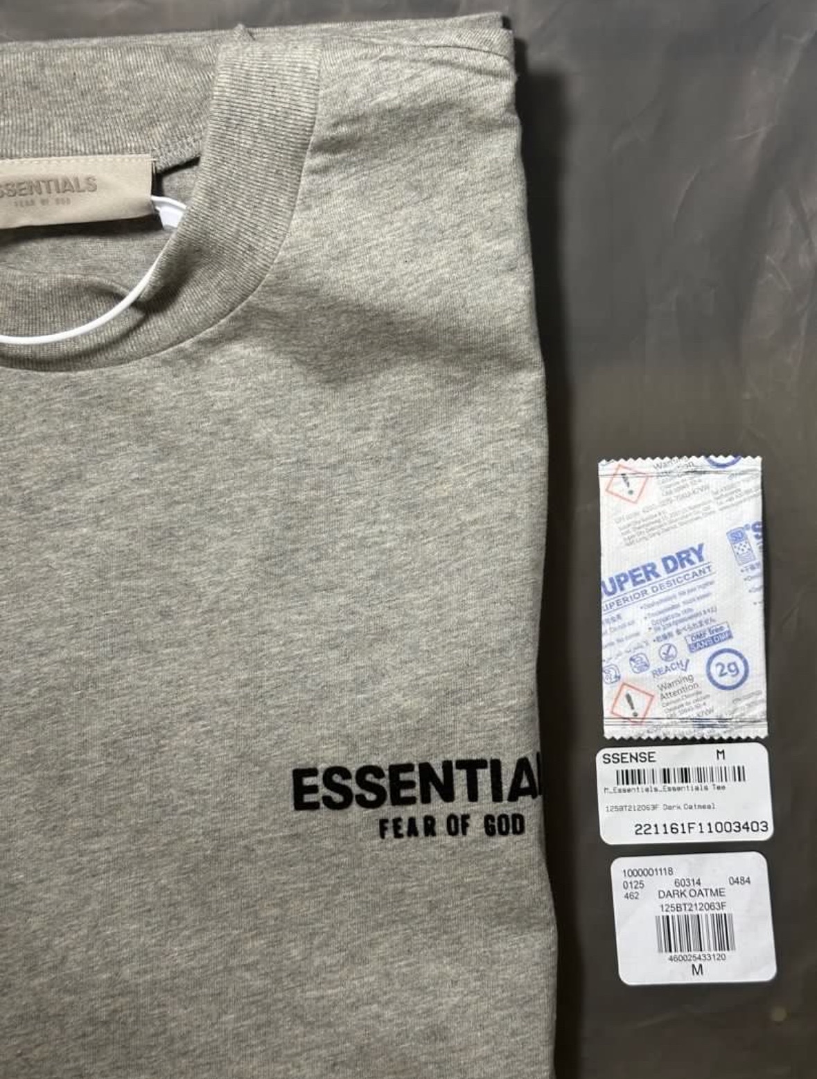 Essentials Tee ss22 Dark Oatmea
