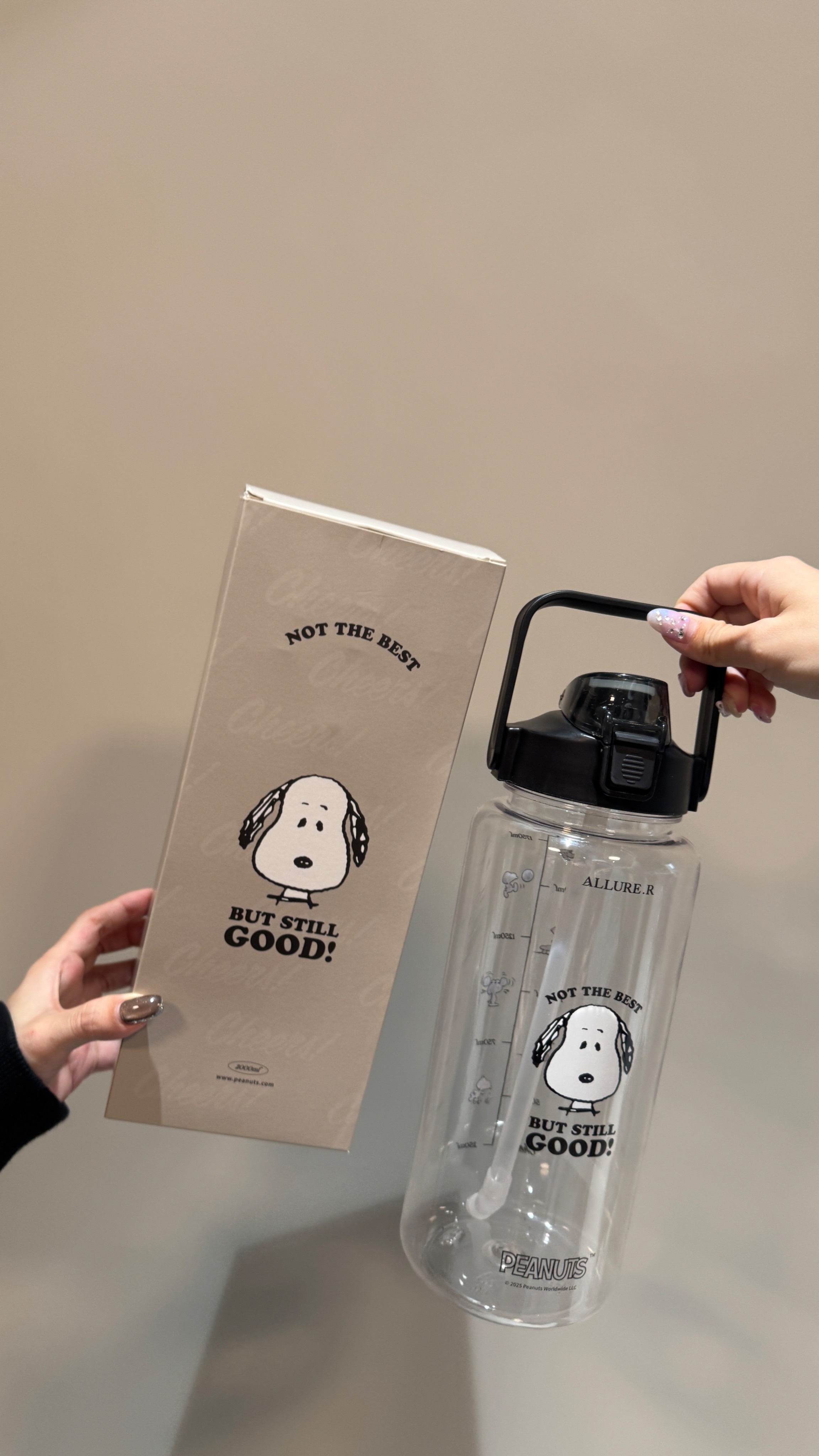 SNOOPY 經典手提大容量水壺 2000ml
