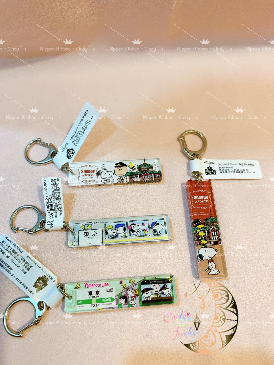 【現貨日本帶回】🎌全新正版現貨 Snoopy 史努比 日本直營商店購入 壓克力吊飾鑰匙圈 東京限定 東京車站限定