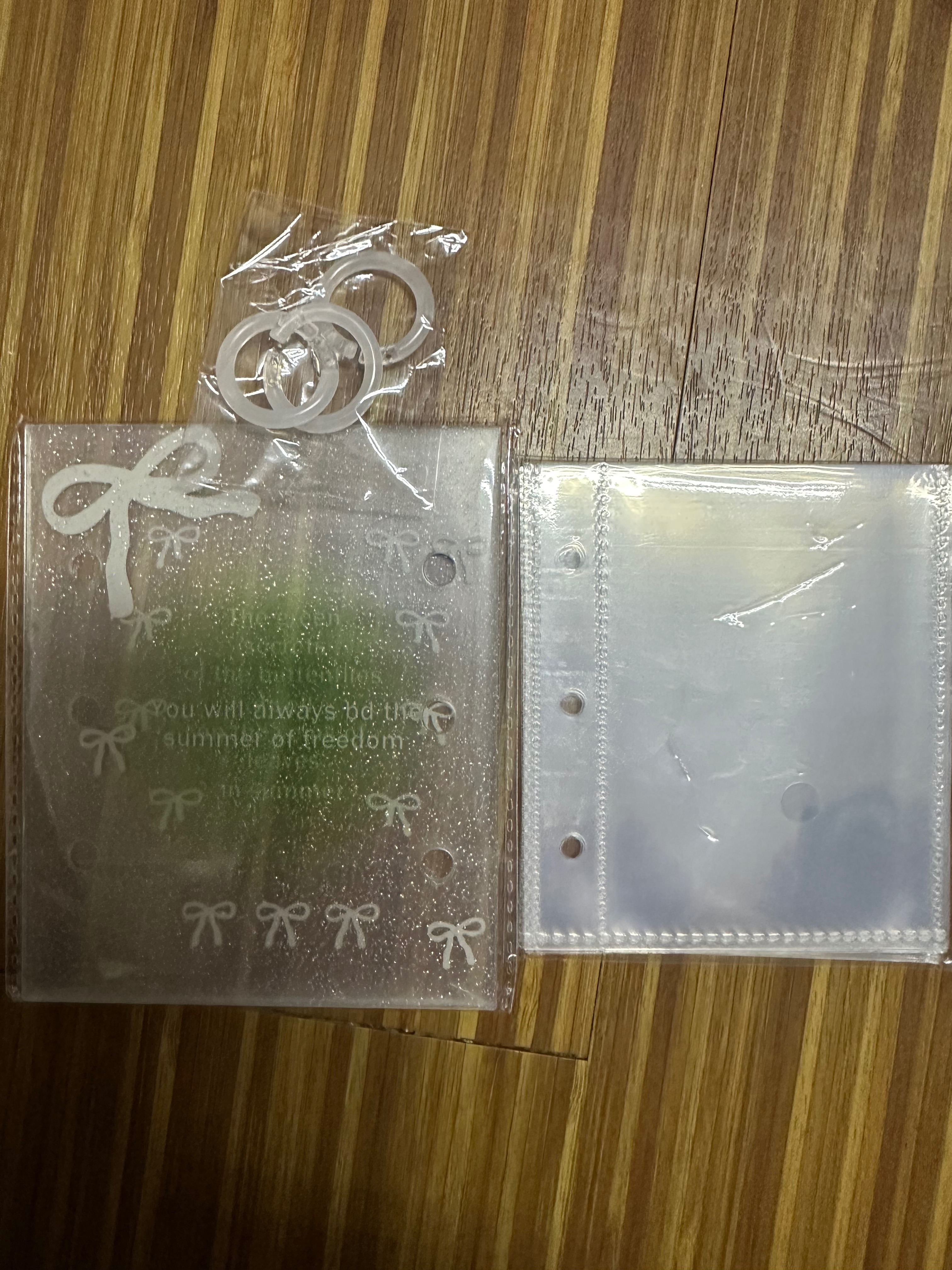 一宮格卡冊（附十張內頁）