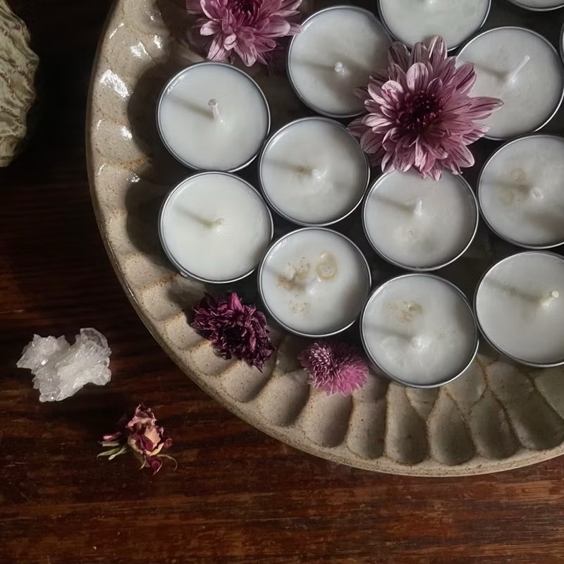 醜肥皂手工精油茶燭｜我愛故我在、四種薰衣草、錢錢速速來、食夢貘、史蒂芬先生、香料紅酒、黑雲杉、Palo Santo