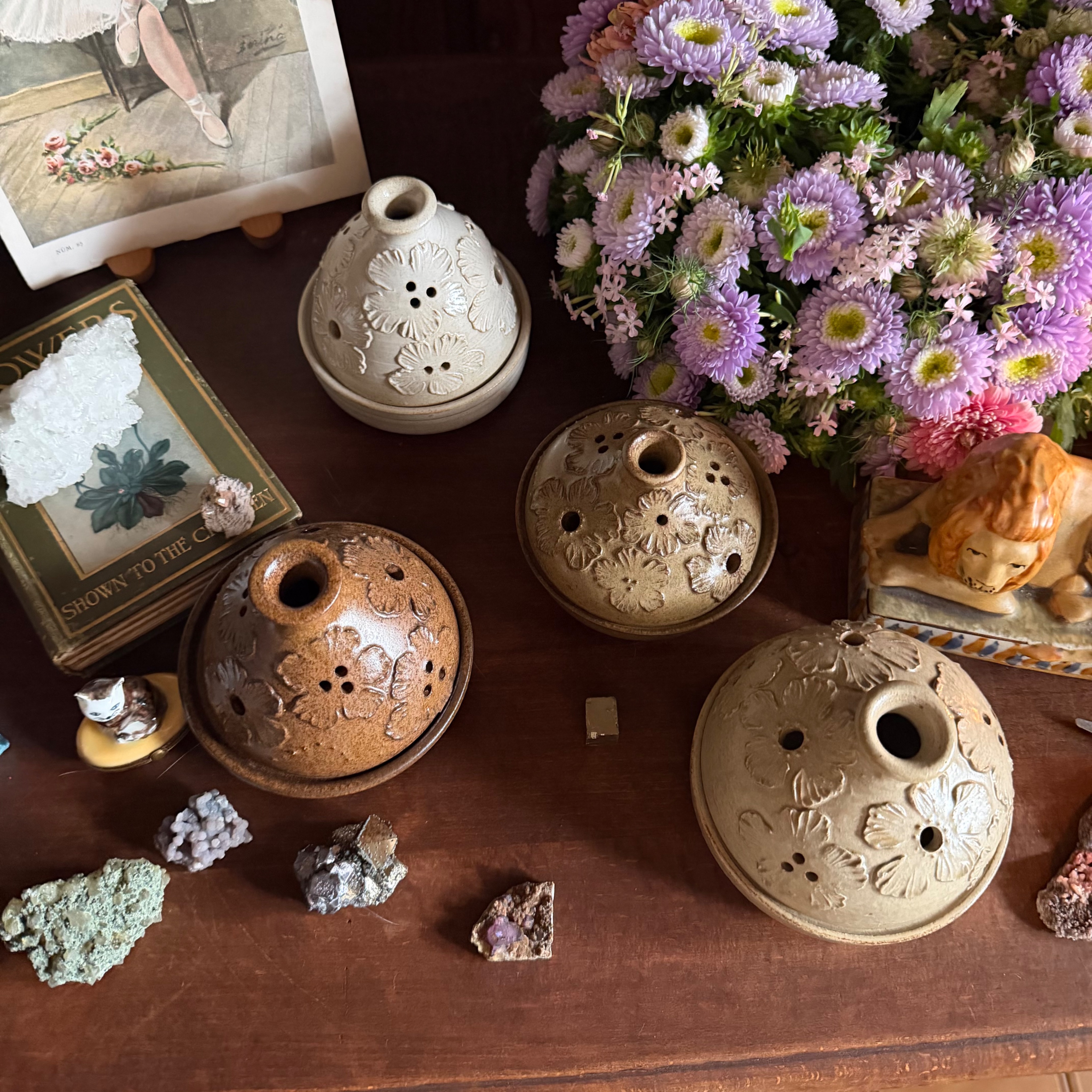 醜肥皂X雅藝盆栽｜幽花 帶蓋焚香碟