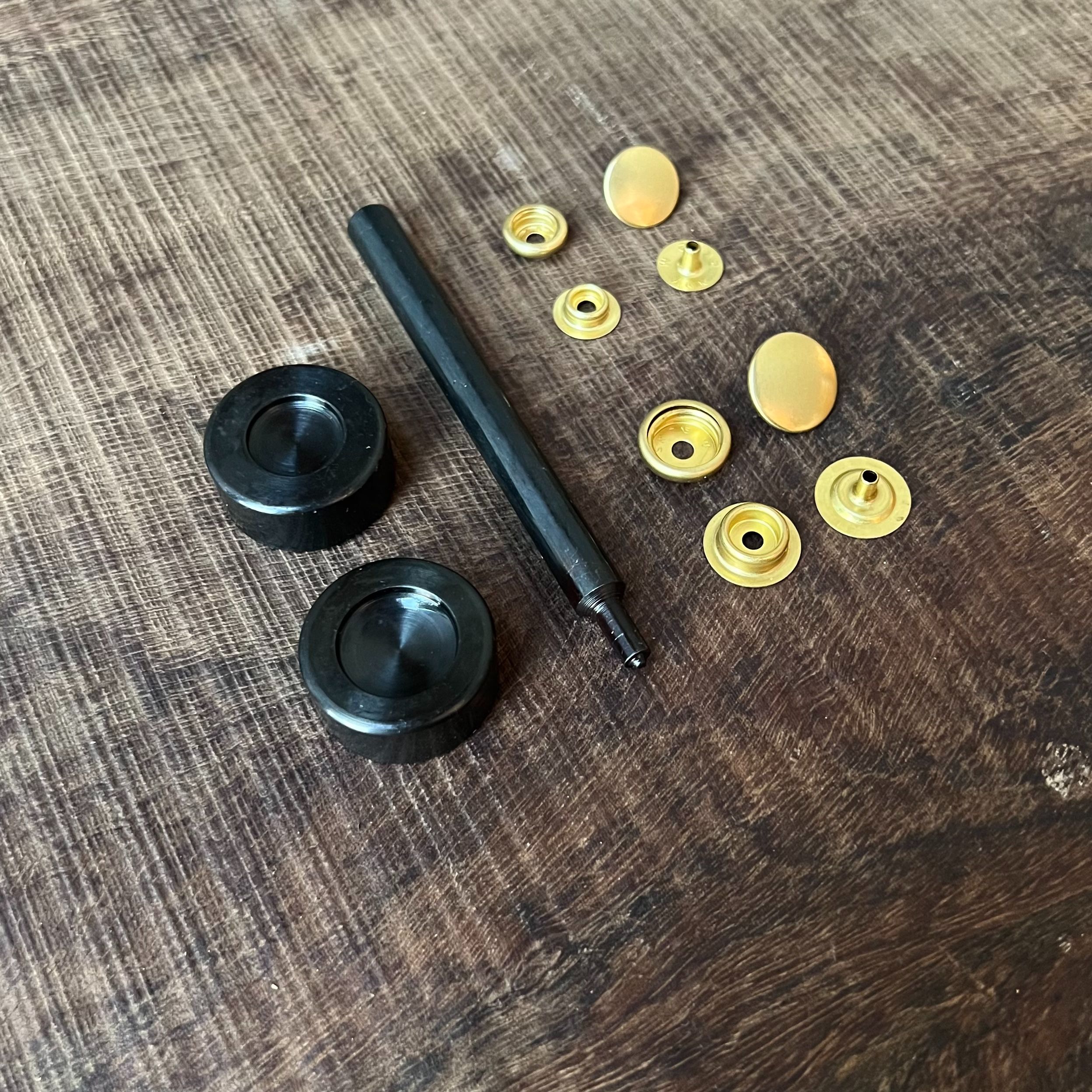 臺灣製YKK四合釦專用工具