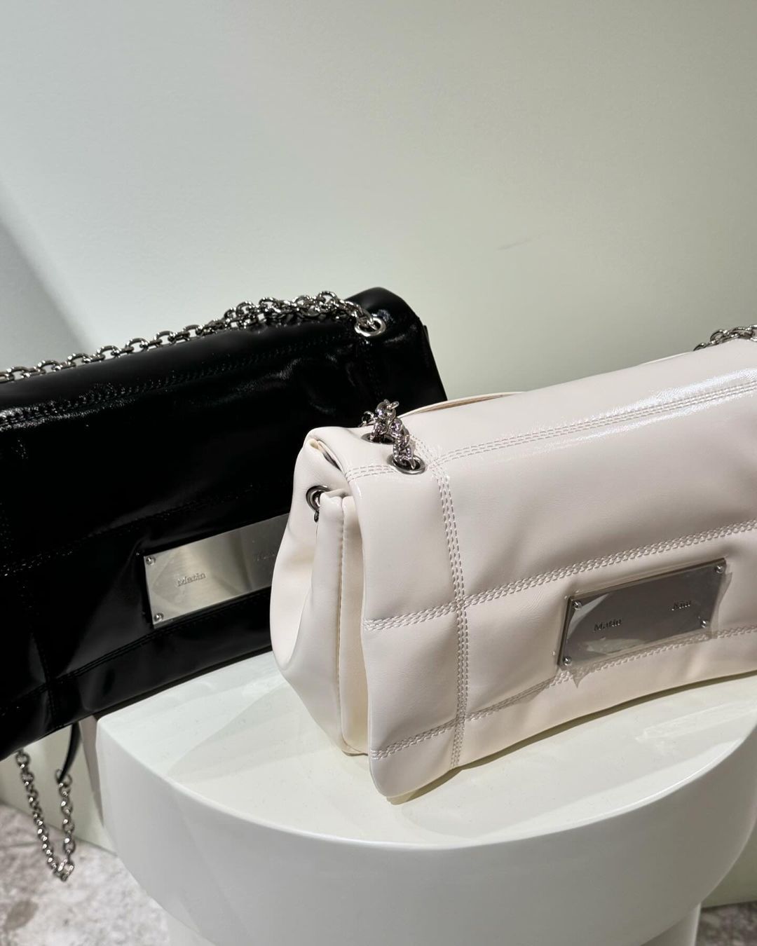 MATIN KIM CLASSIC CHAIN QUILTING BAG