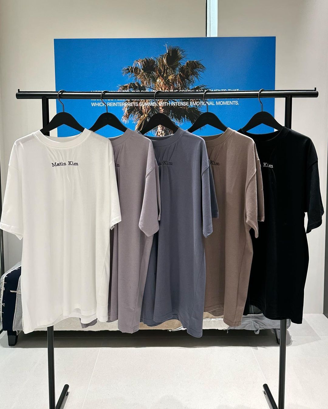MATIN KIM MATIN LOGO SHIRRING TOP IN