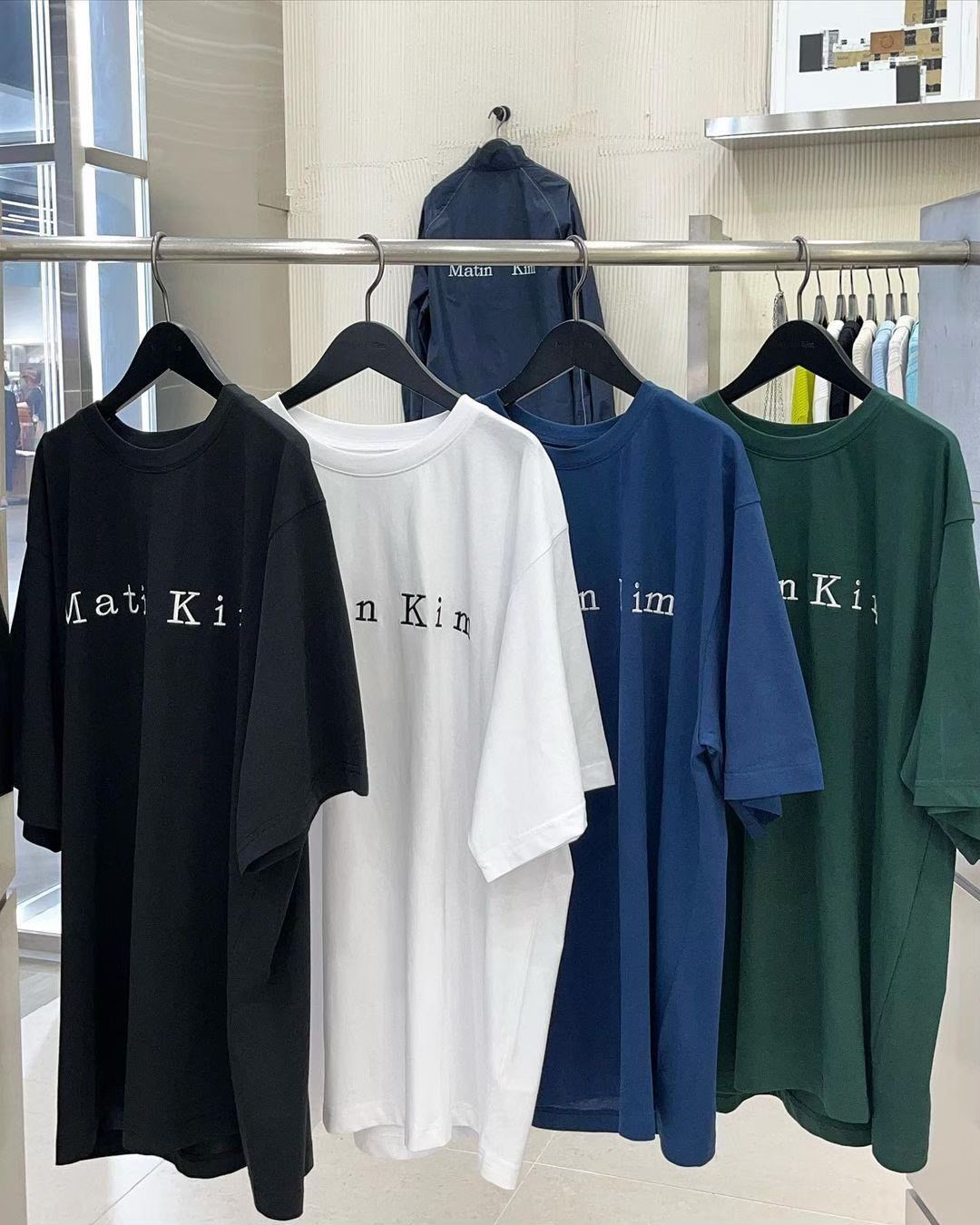 MATIN KIM 刺繡款 MATIN EMBROIDE RY LOGO TOP IN