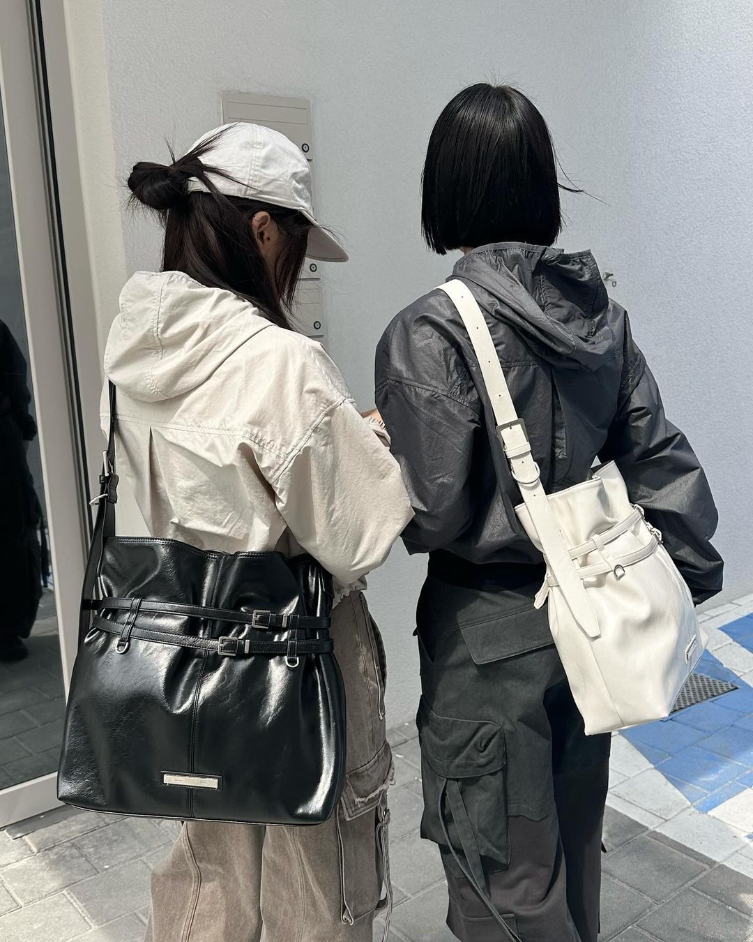 MATIN KIM  DOUBLE BELTED STRAP BIG BAG
