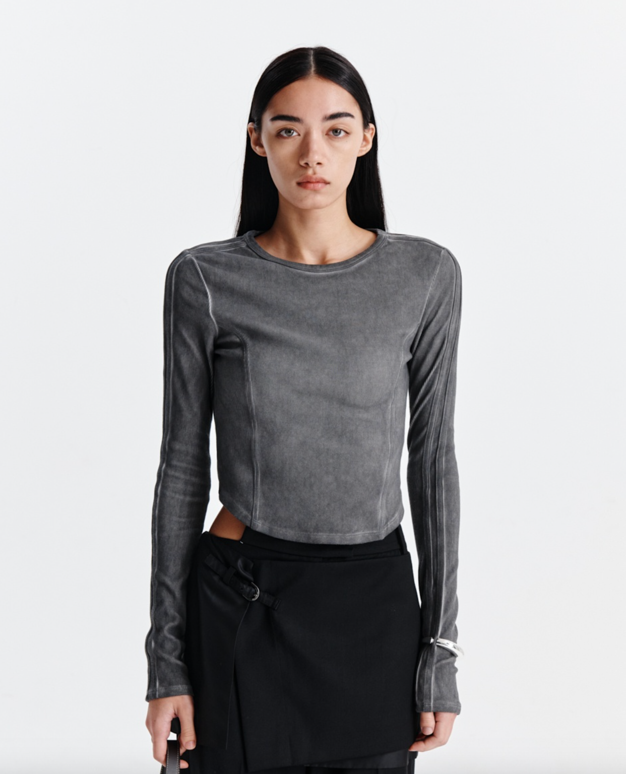 MATIN KIM SLEEVE BINDING WASHED TOP